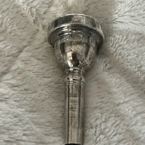 Yamaha Silver Trombone Mouthpiece - Picture 3 of 8